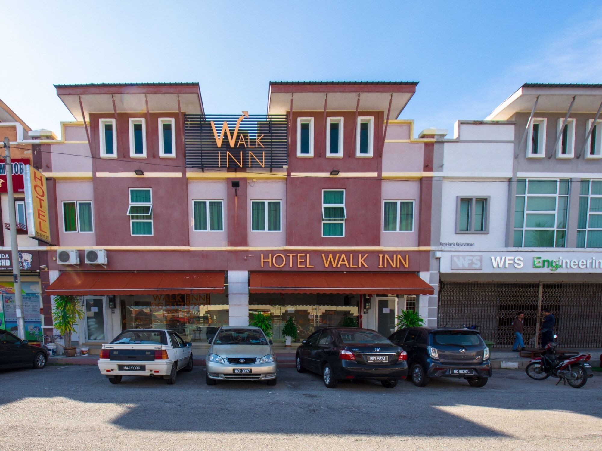 OYO 582 Hotel Walk Inn Kampong Pasir Puteh  Exterior foto